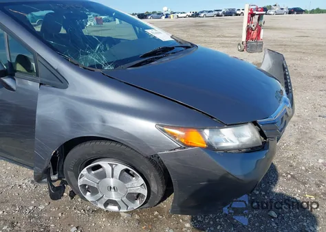 2012 Honda Civic Hybrid from USA, damaged, VIN JHMFB4F21CS002447
